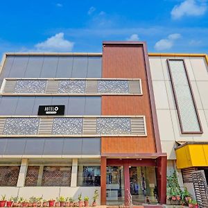 Super Hotel O Perungalathur Near Bus Stand